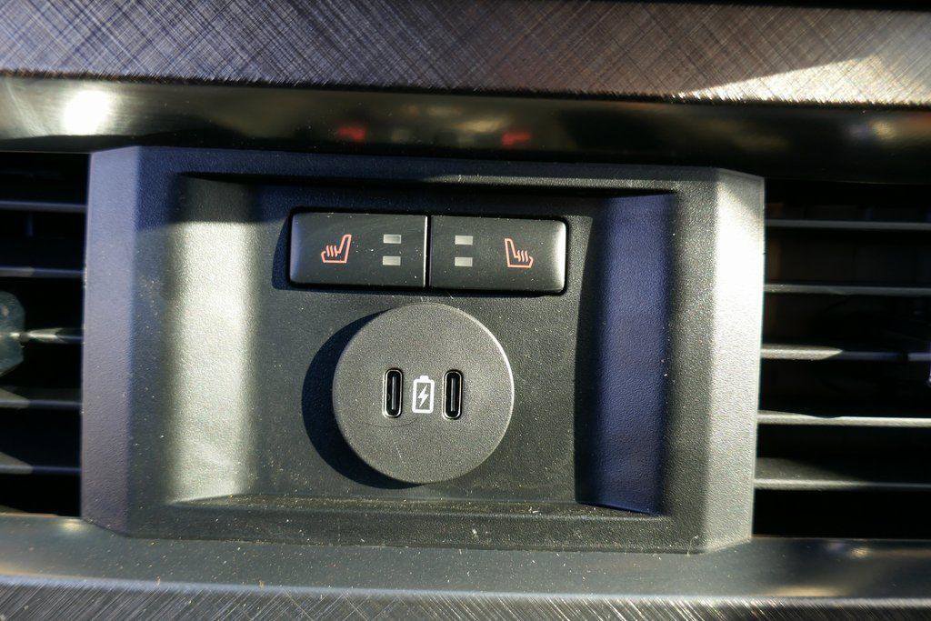 New 2026 Ford F350 King Ranch w/ Chrome Package image 18