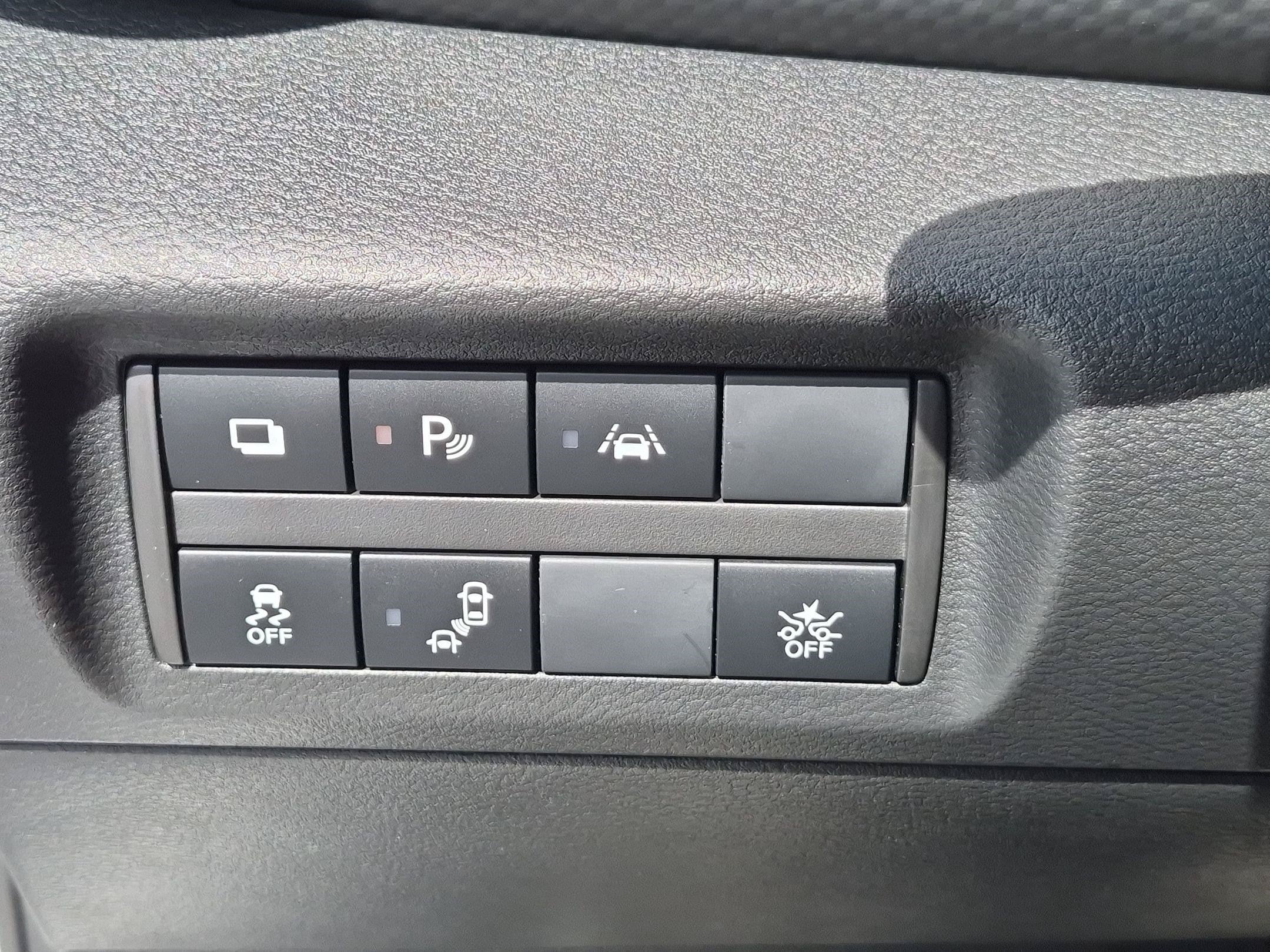 Used 2025 Nissan Kicks Play S FWD image 17