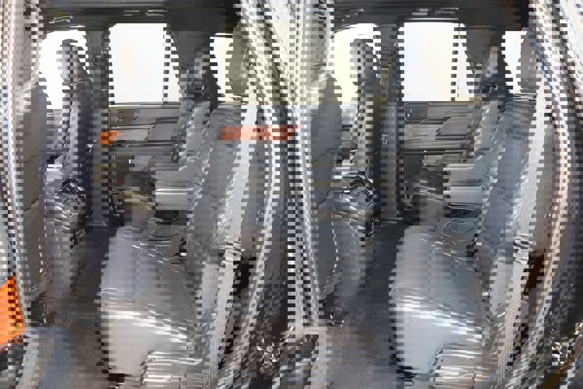 Used 2024 Lincoln Navigator Reserve AWD/4WD image 51