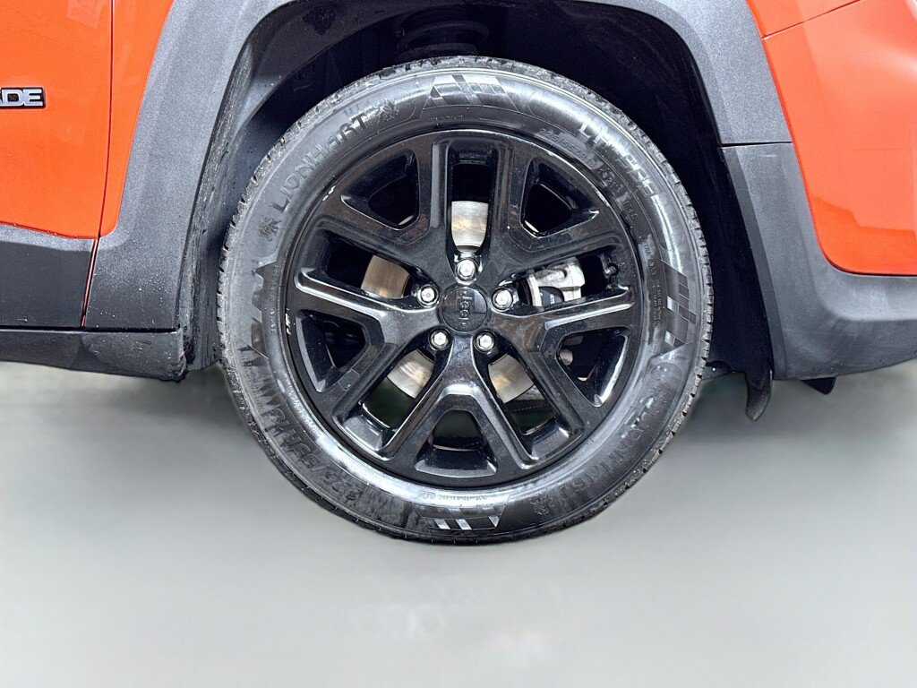 Used 2019 Jeep Renegade Altitude w/ Quick Order Package 2XM FWD image 40