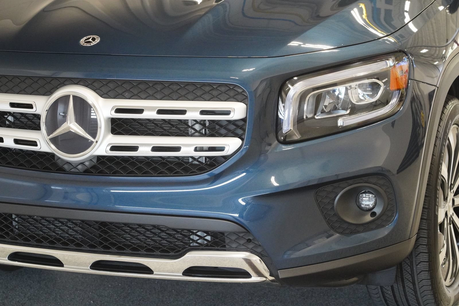 Used 2022 Mercedes-Benz GLB 250 4MATIC image 6