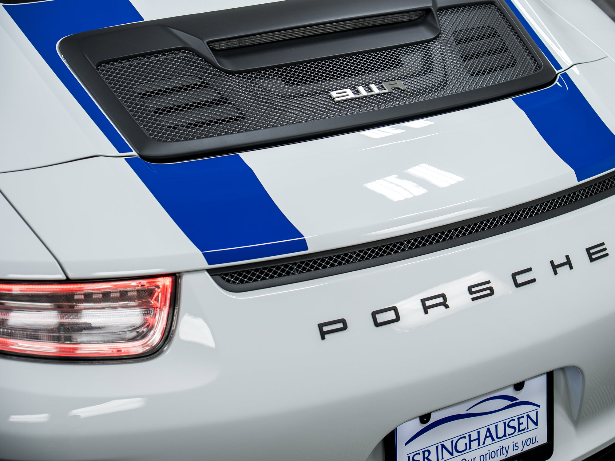 Used 2016 Porsche 911 R RWD image 47