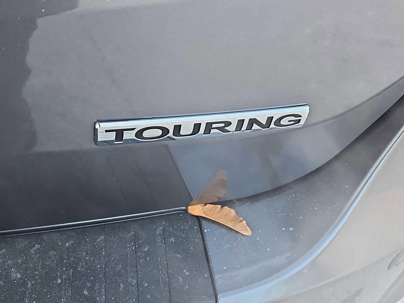 New 2026 Honda Odyssey Touring image 5