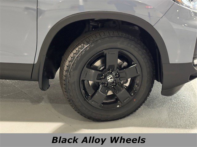 New 2026 Honda Ridgeline Black Edition image 7