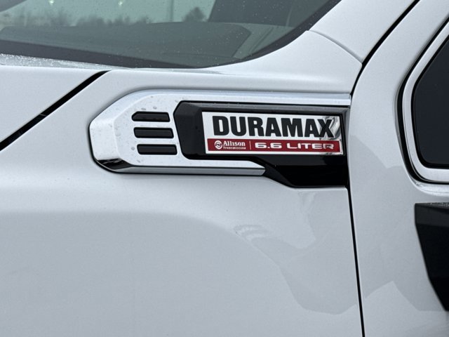 New 2026 GMC Sierra 2500 SLT w/ SLT Premium Package image 14