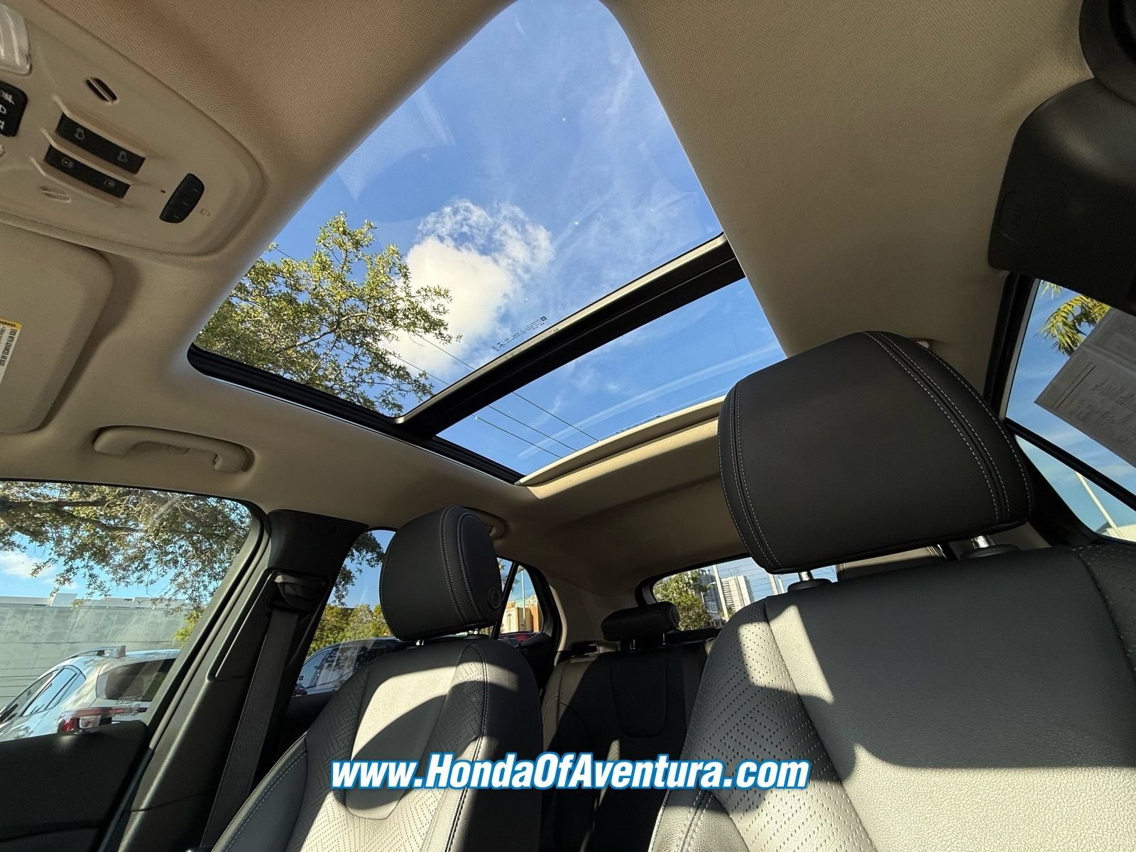 Used 2023 Buick Encore GX Essence w/ Experience Buick Package FWD image 22