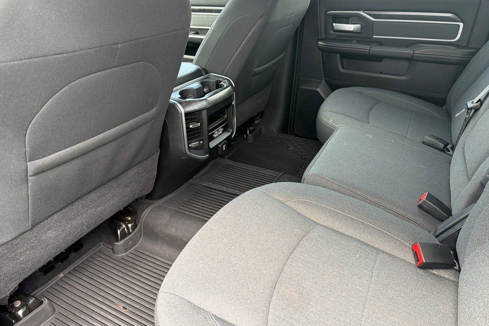 Used 2022 RAM 2500 Big Horn w/ Level C Equiment Group image 12