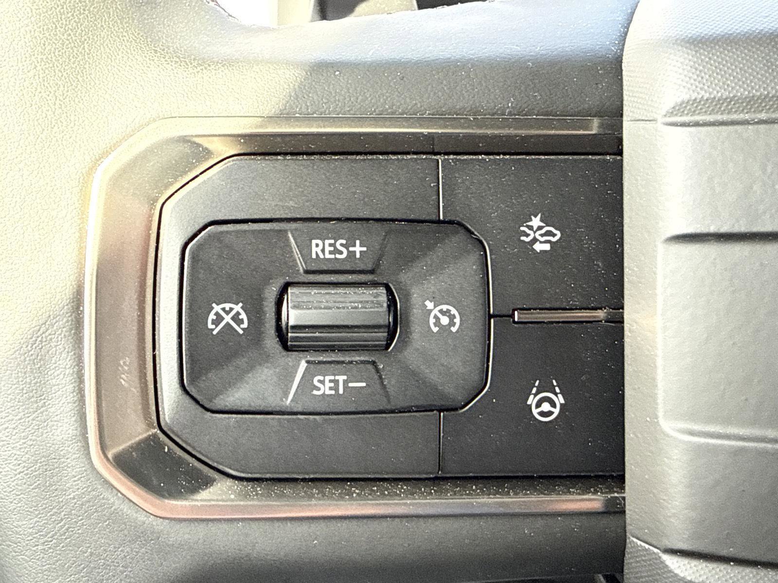 New 2025 GMC Hummer EV 2X image 31