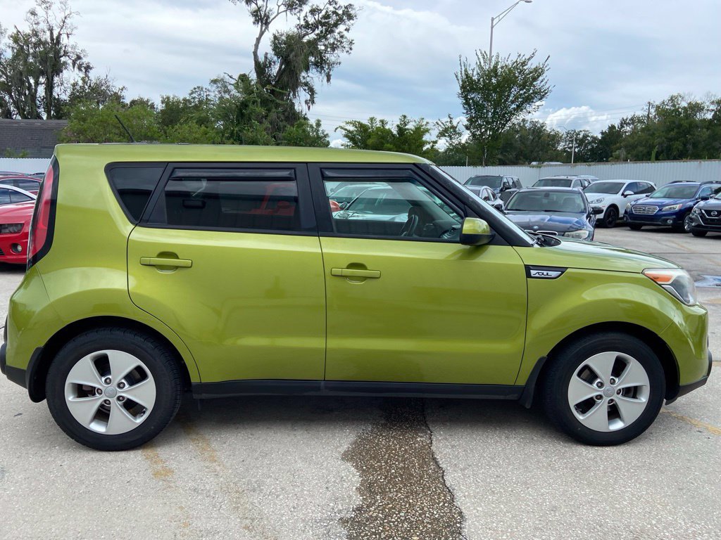 Used 2015 Kia Soul FWD image 7