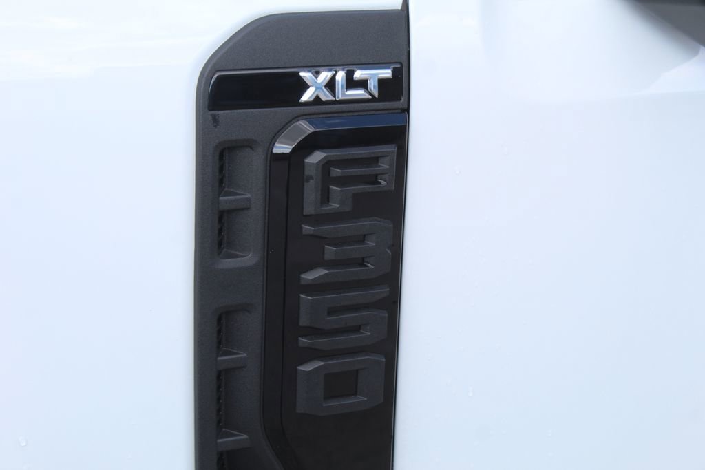 New 2026 Ford F350 XLT w/ XLT Premium Package image 7