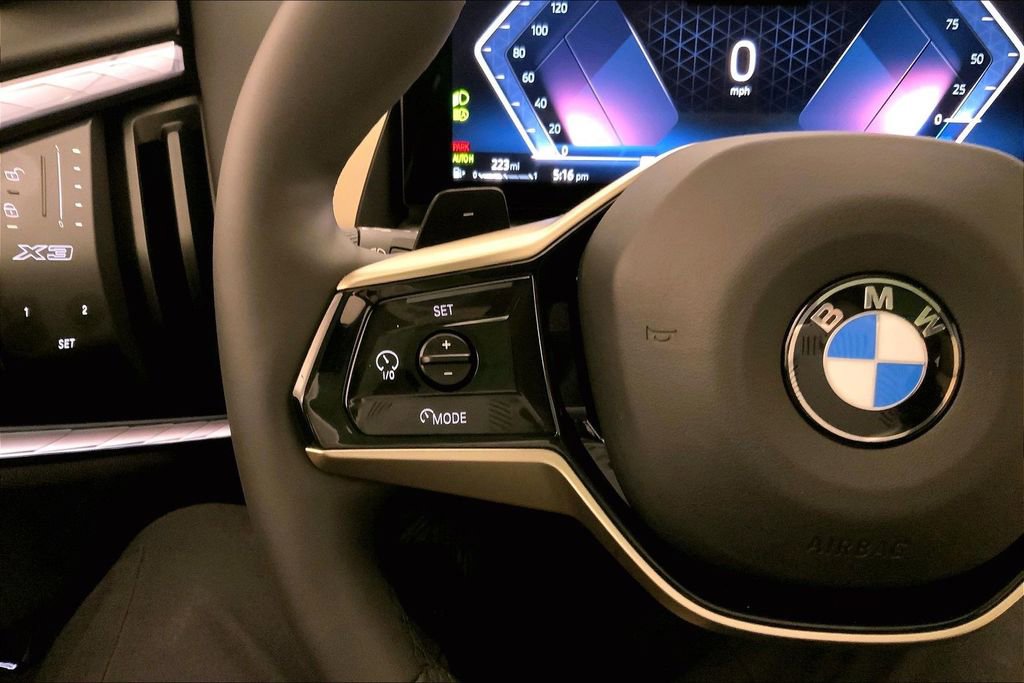 Certified 2025 BMW X3 xDrive30i w/ Convenience Package image 18