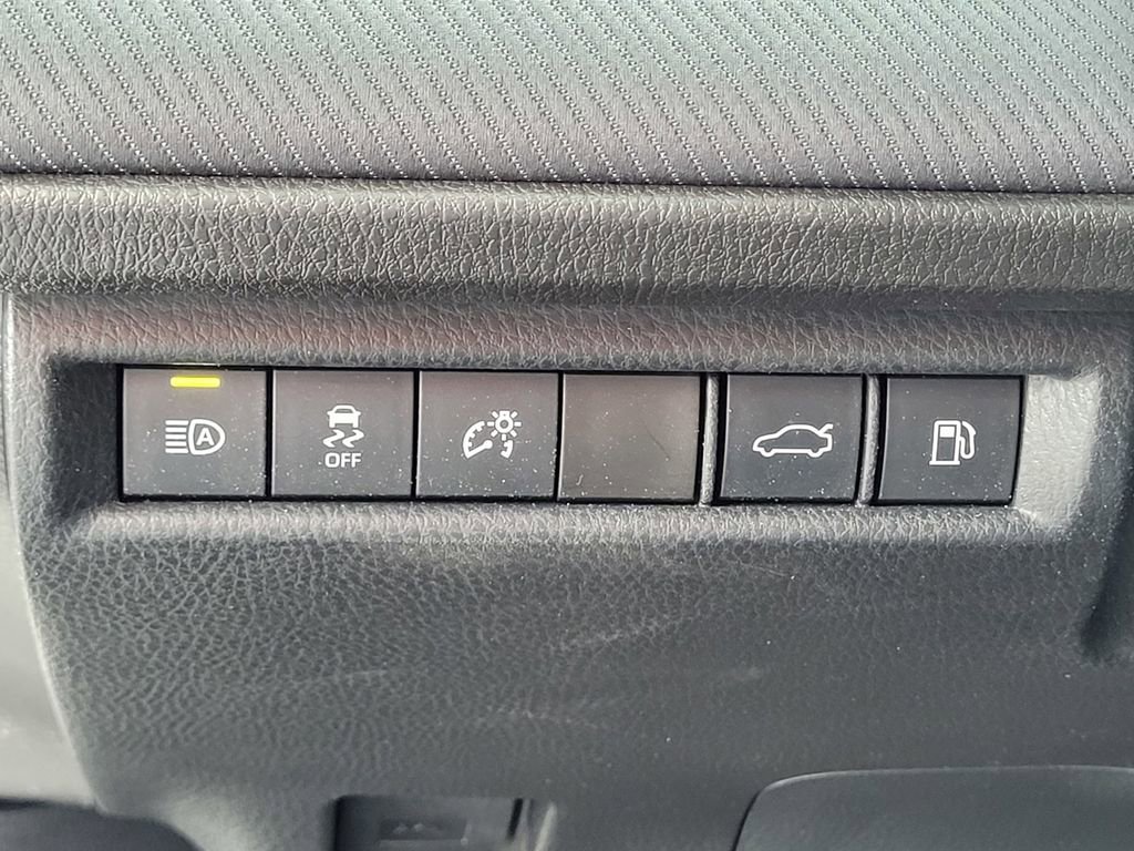 Used 2026 Toyota Camry SE image 13