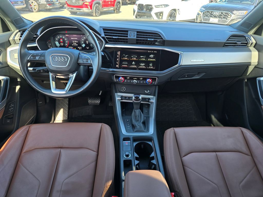Used 2023 Audi Q3 2.0T Premium Plus image 11