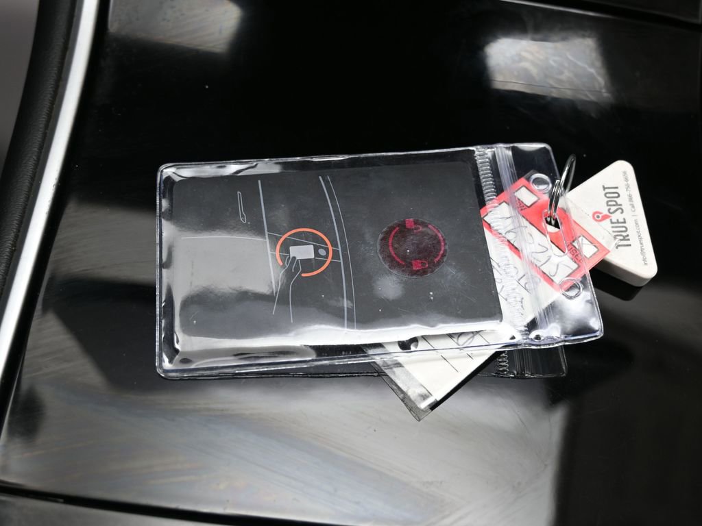 Used 2018 Tesla Model 3 Performance image 28