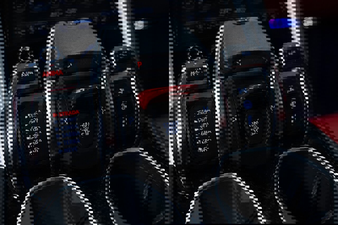 Used 2019 Lamborghini Urus image 56