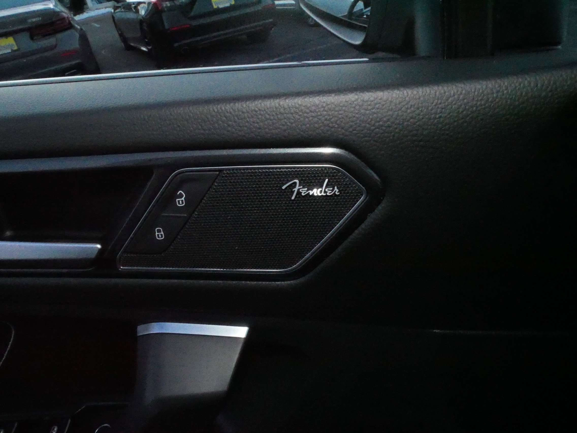 Certified 2022 Volkswagen Tiguan SEL R-Line image 28