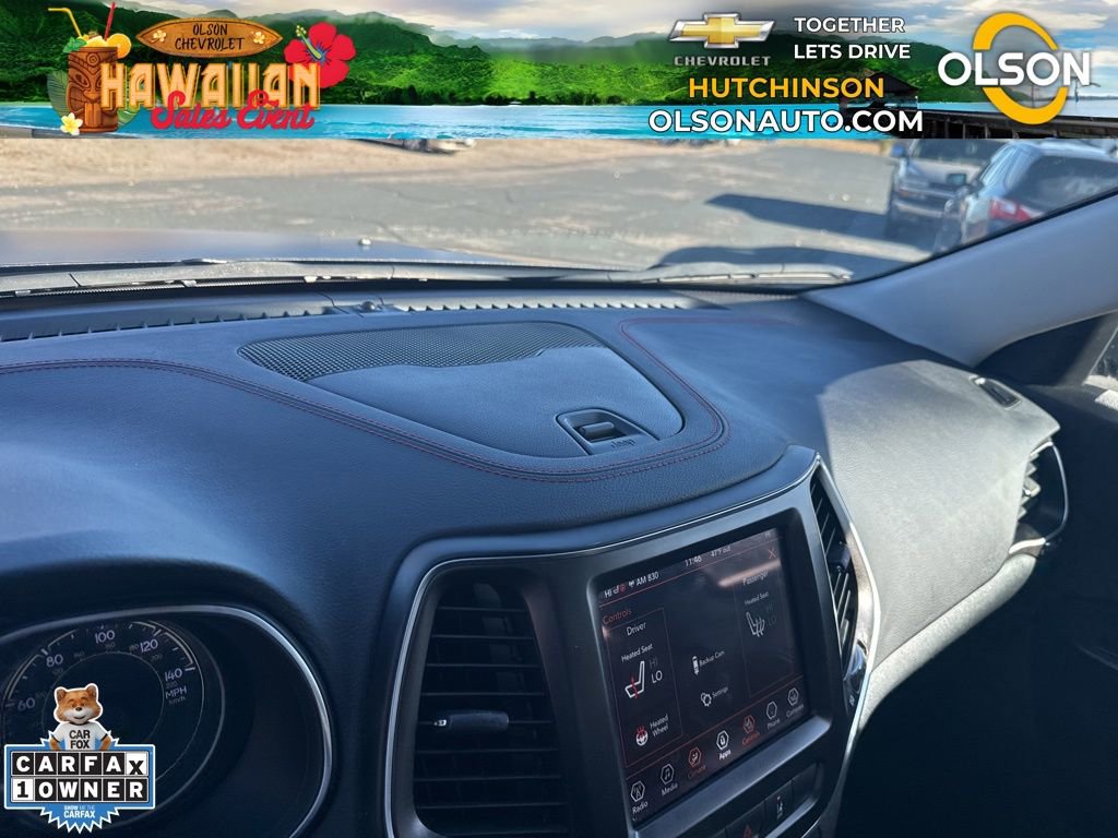 Used 2022 Jeep Cherokee Trailhawk image 28