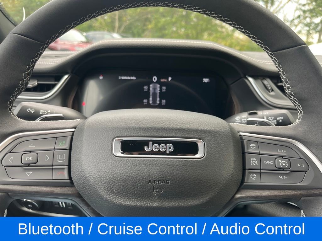 New 2025 Jeep Grand Cherokee Limited w/ Trailer Tow Package image 15