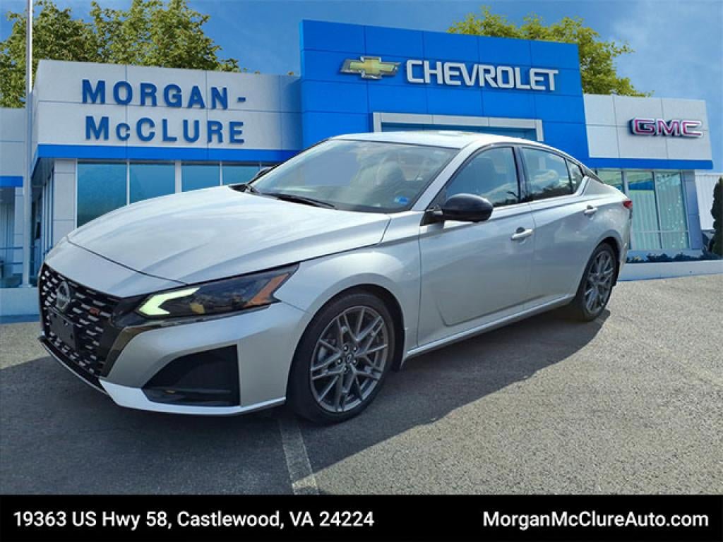 Used 2023 Nissan Altima 2.0 SR