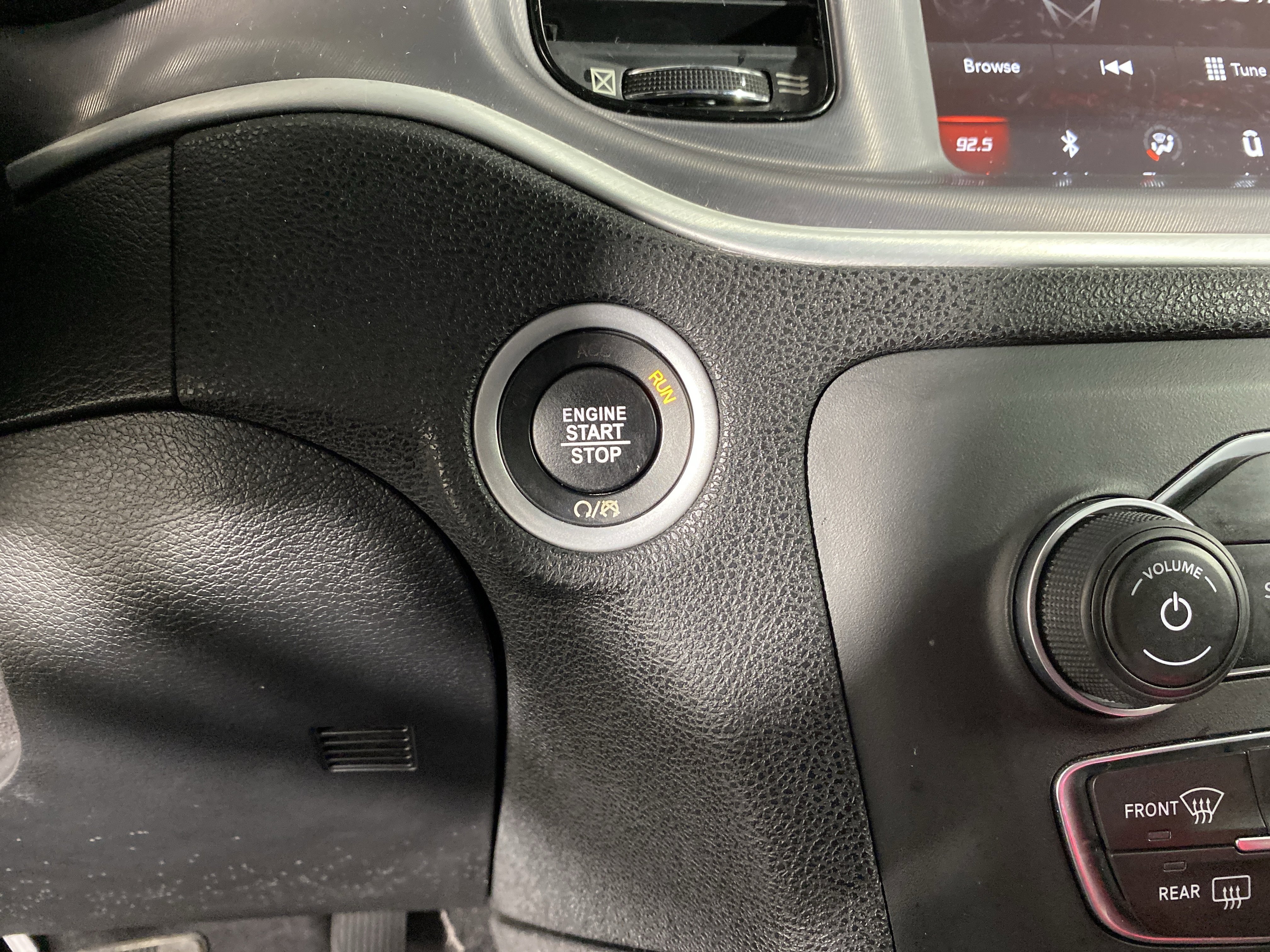 Used 2019 Dodge Charger SXT w/ Blacktop Package image 26