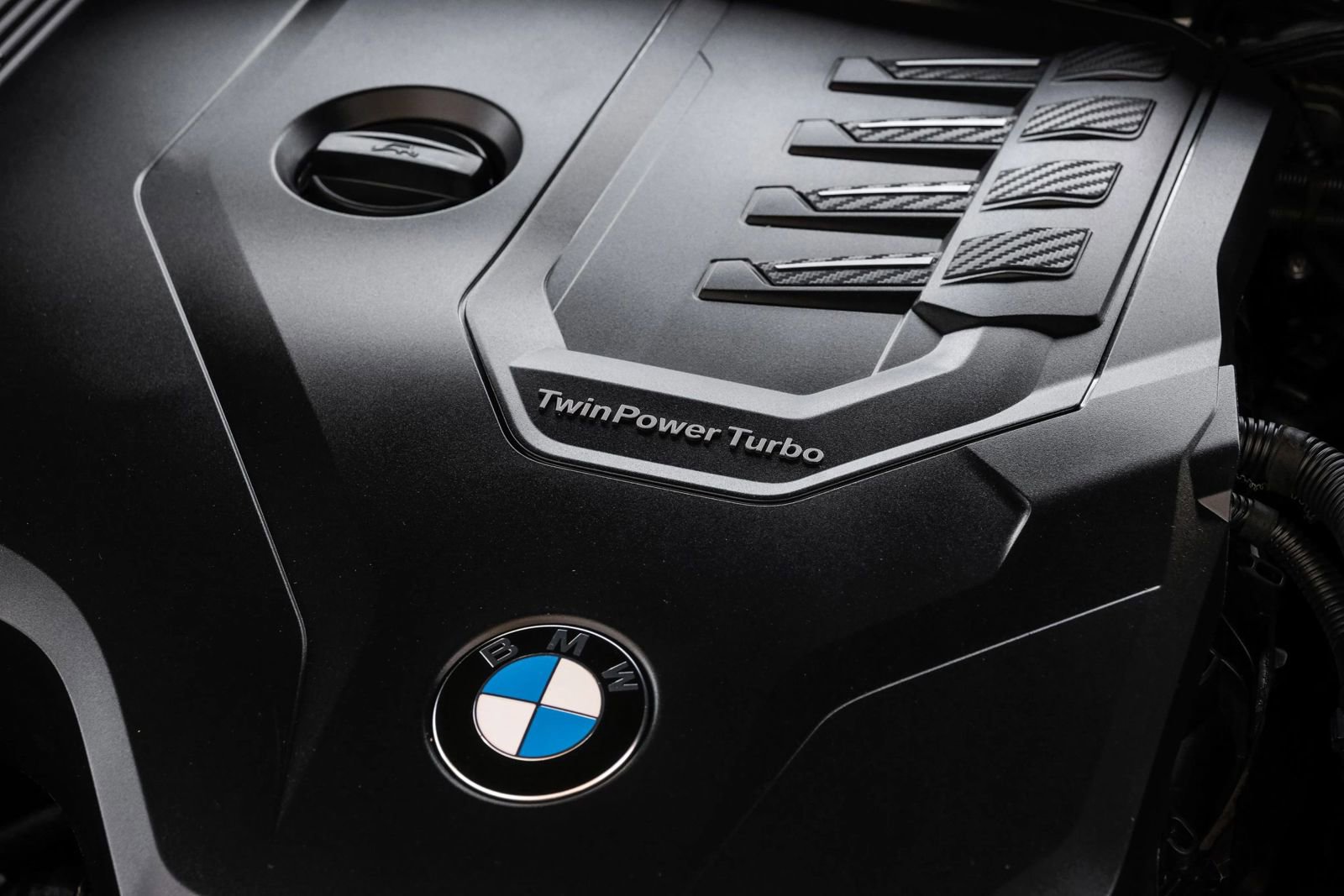 Used 2024 BMW Z4 sDrive30i w/ Convenience Package image 52