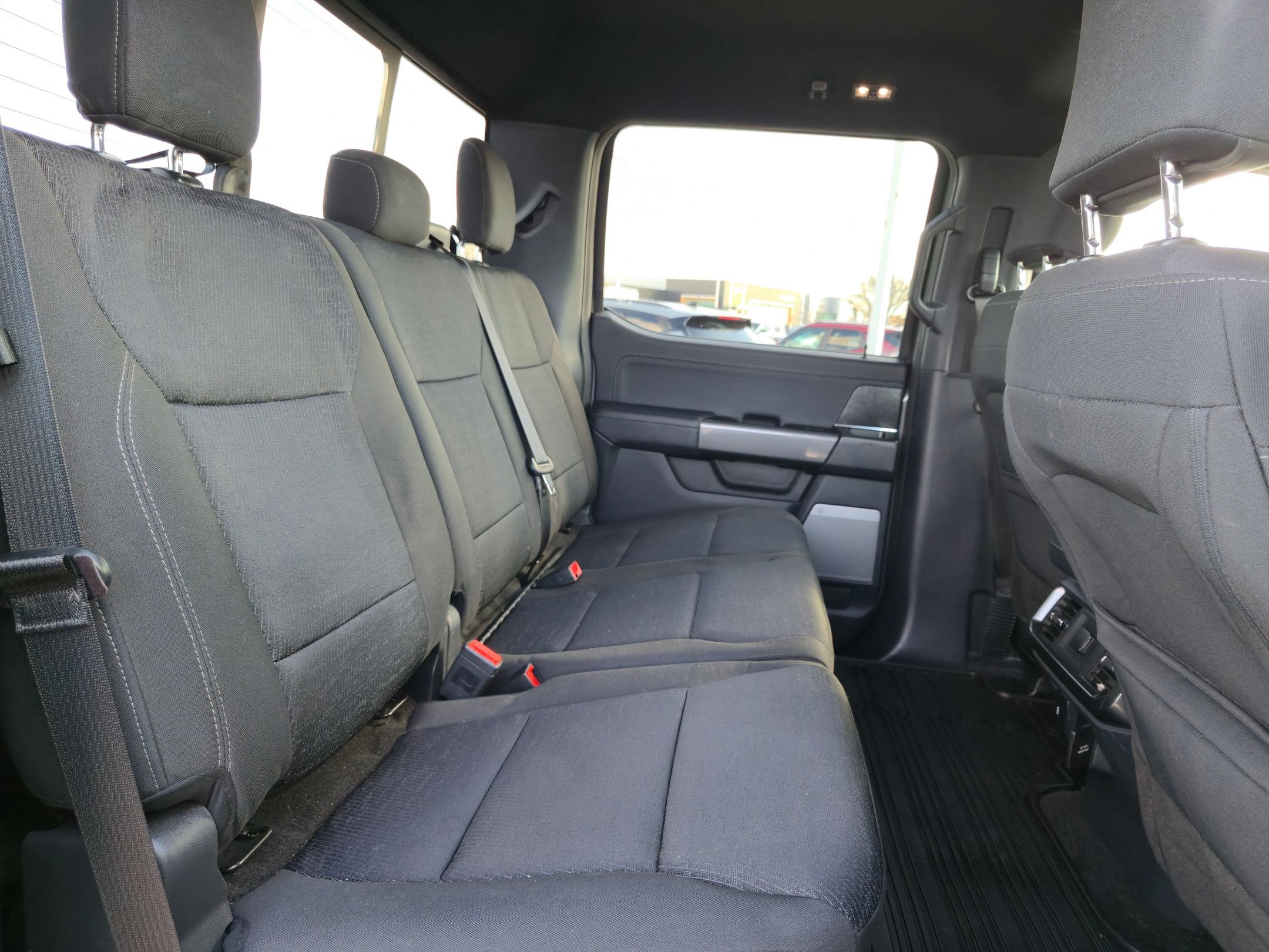 Used 2022 Ford F150 XLT w/ Equipment Group 302A High image 31