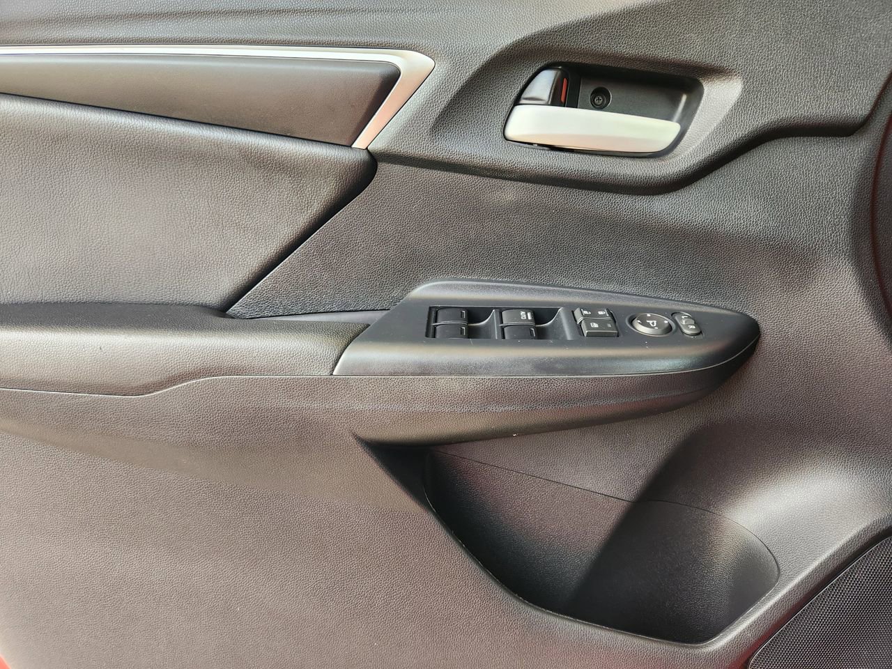 Used 2018 Honda Fit EX-L image 22