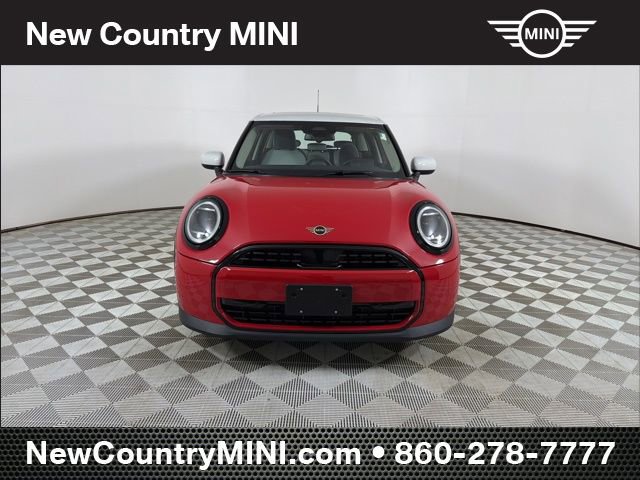 Certified 2025 MINI Cooper 4-Door Hardtop image 2