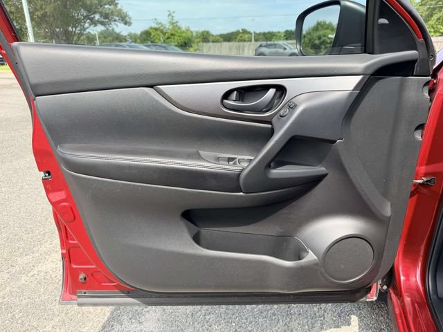 Used 2022 Nissan Rogue Sport S AWD/4WD image 14
