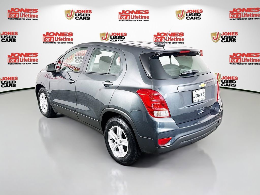 Used 2019 Chevrolet Trax LS image 2
