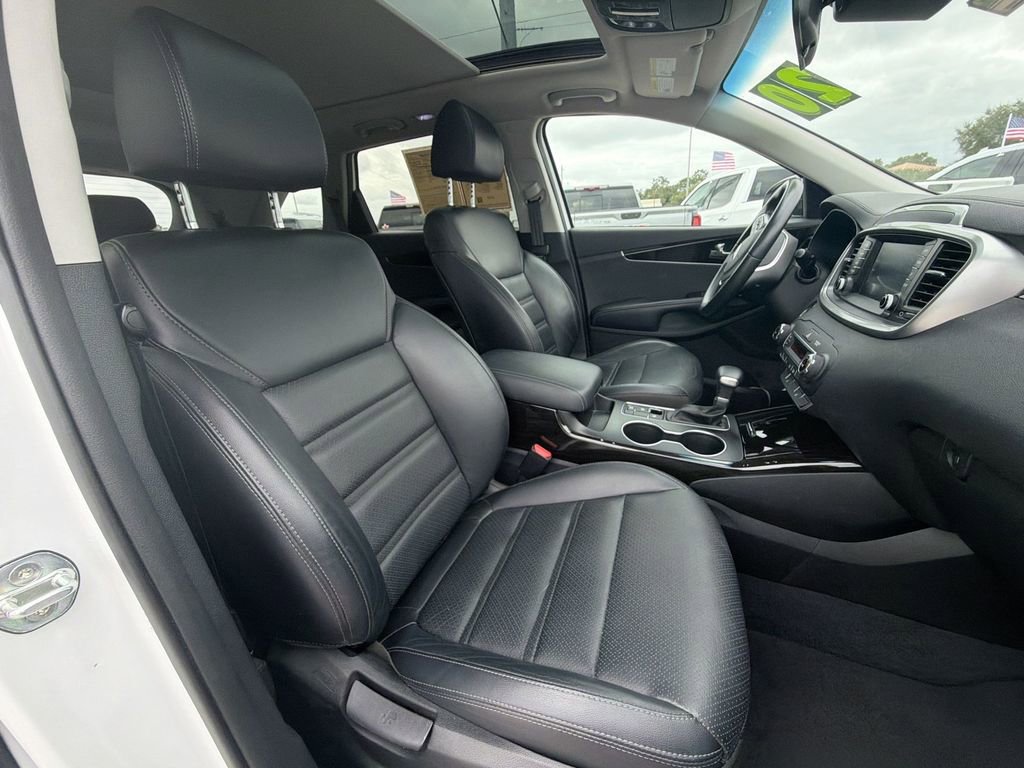 Used 2020 Kia Sorento EX FWD image 33