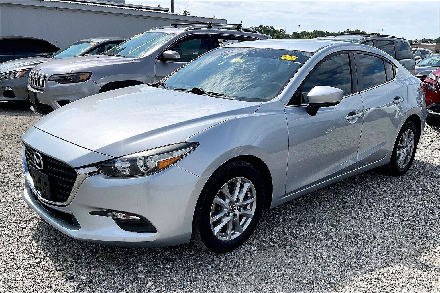 Used 2017 MAZDA MAZDA3 Sport w/ Preferred Equipment Package FWD image 2