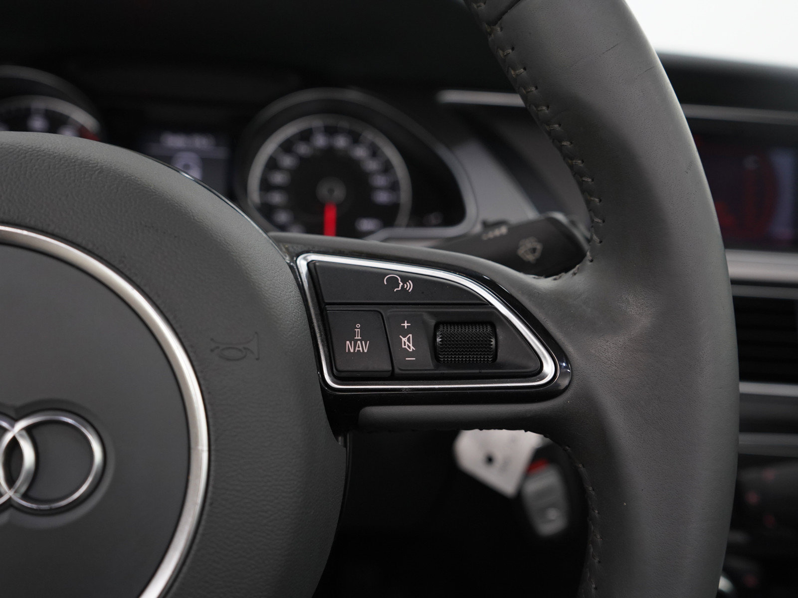 Used 2013 Audi A5 2.0T Premium w/ Convenience Pkg AWD/4WD image 21
