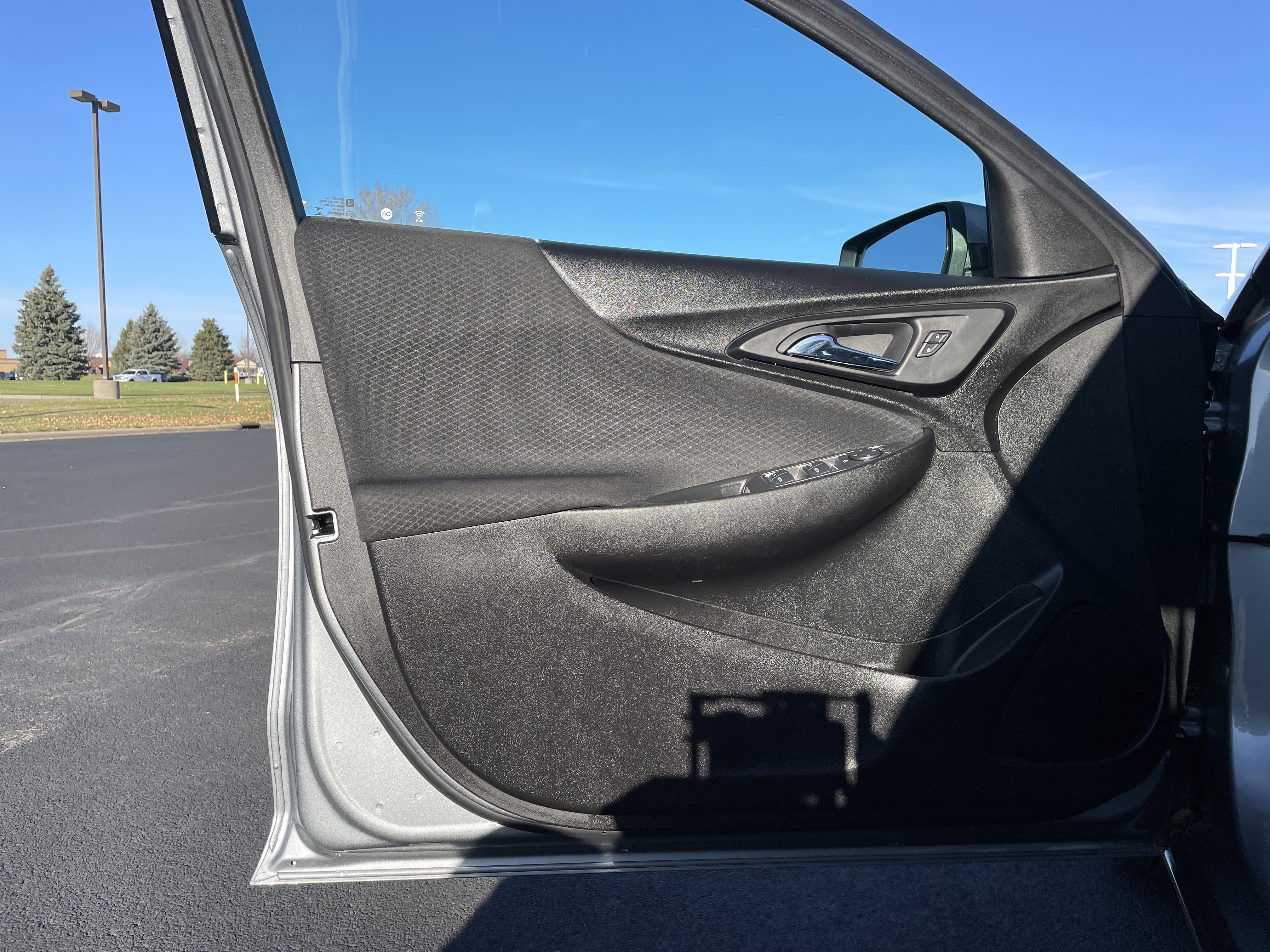 Used 2024 Chevrolet Malibu LT image 19