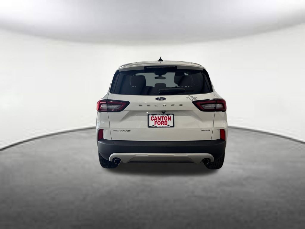 Used 2025 Ford Escape Active image 4