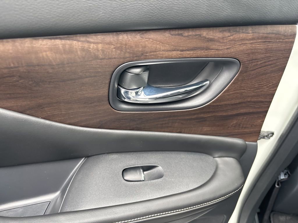 Used 2020 Nissan Murano Platinum image 23