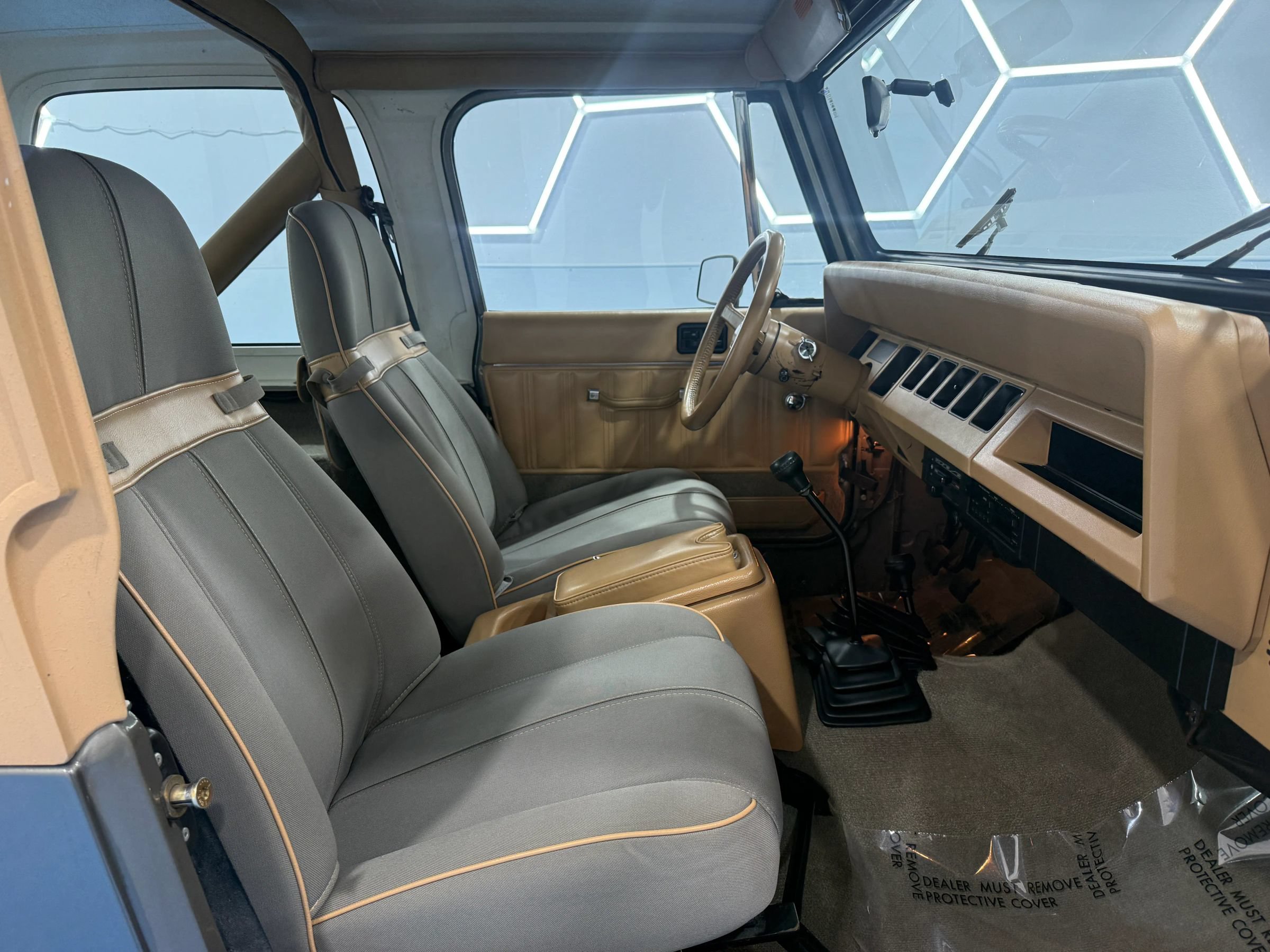 Used 1988 Jeep Wrangler Sahara AWD/4WD image 14
