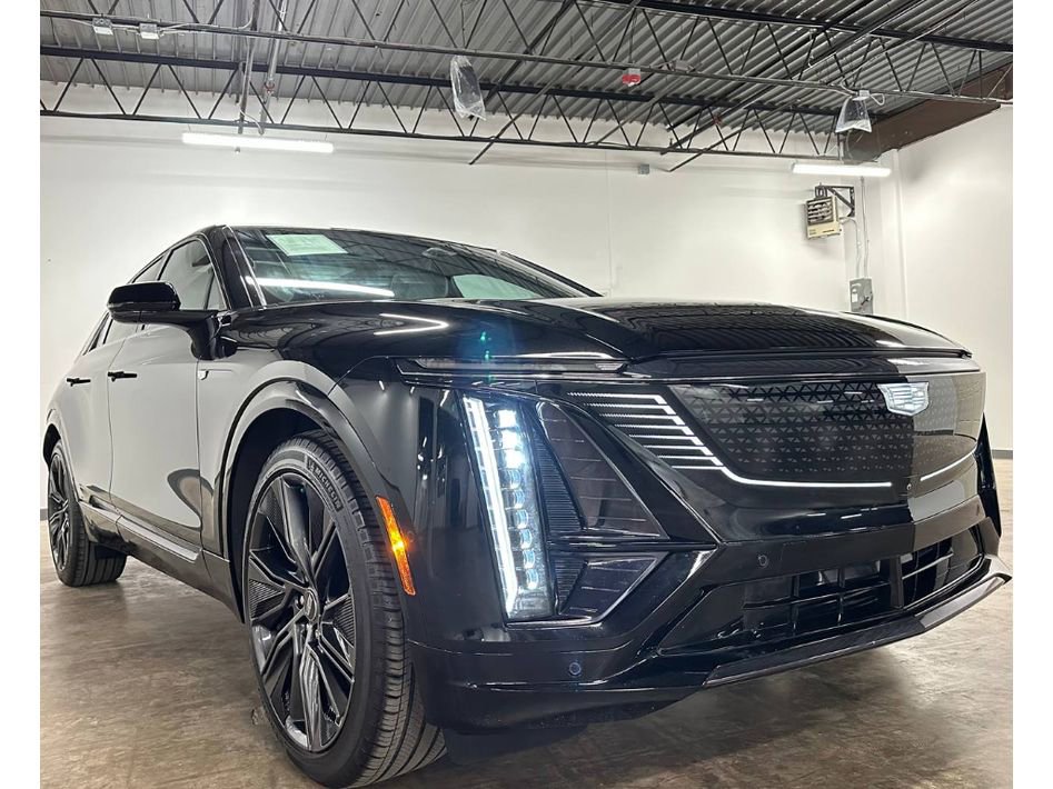 Used 2024 Cadillac Lyriq Sport w/ LPO, Floor Liner Package image 6