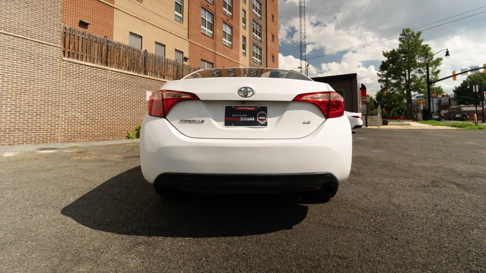Used 2019 Toyota Corolla LE FWD image 5