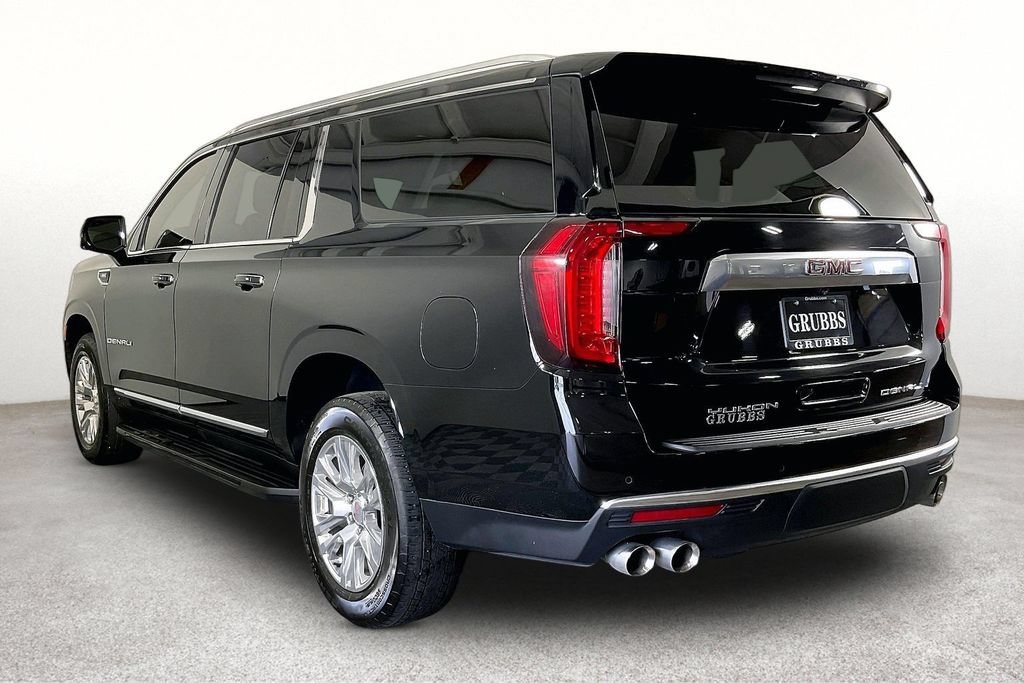 Used 2022 GMC Yukon XL Denali AWD/4WD image 15