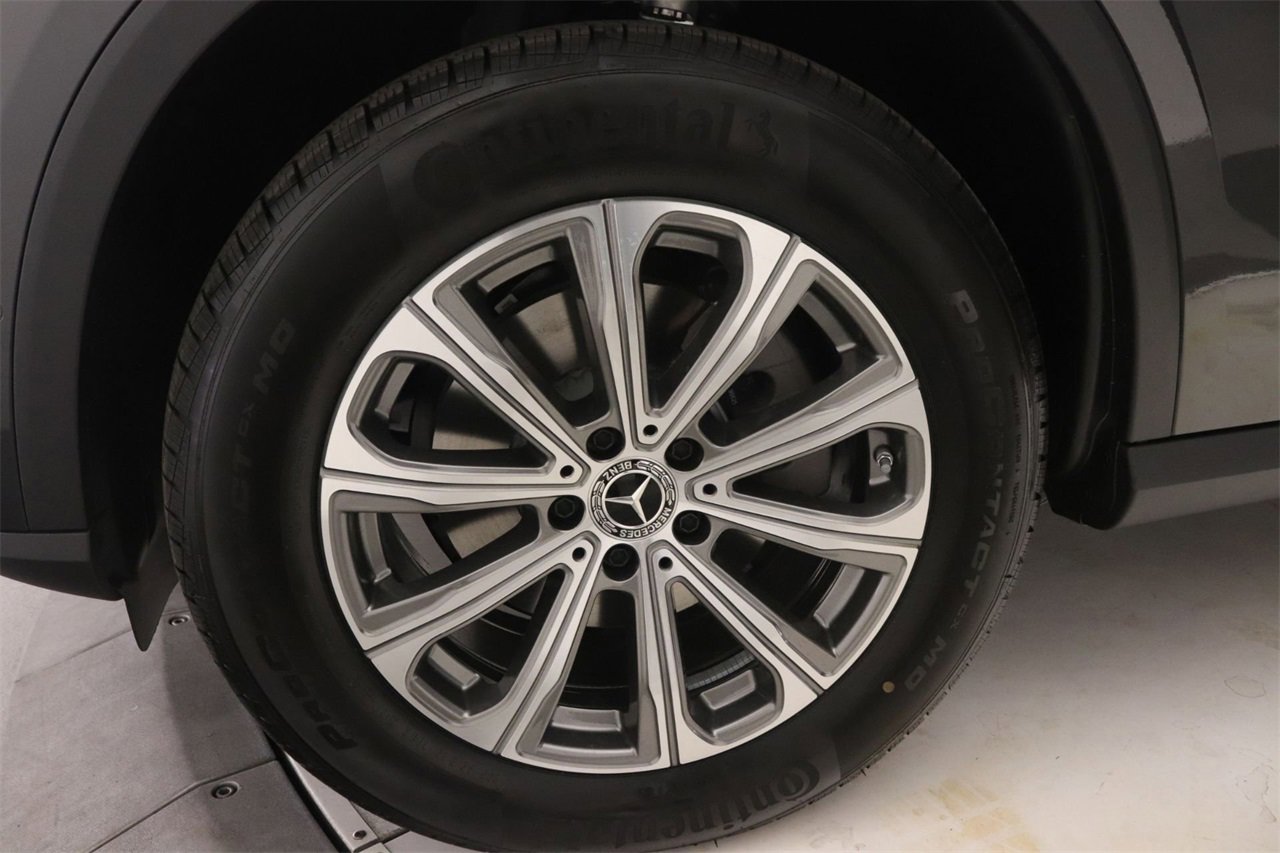 New 2026 Mercedes-Benz GLC 300 image 13