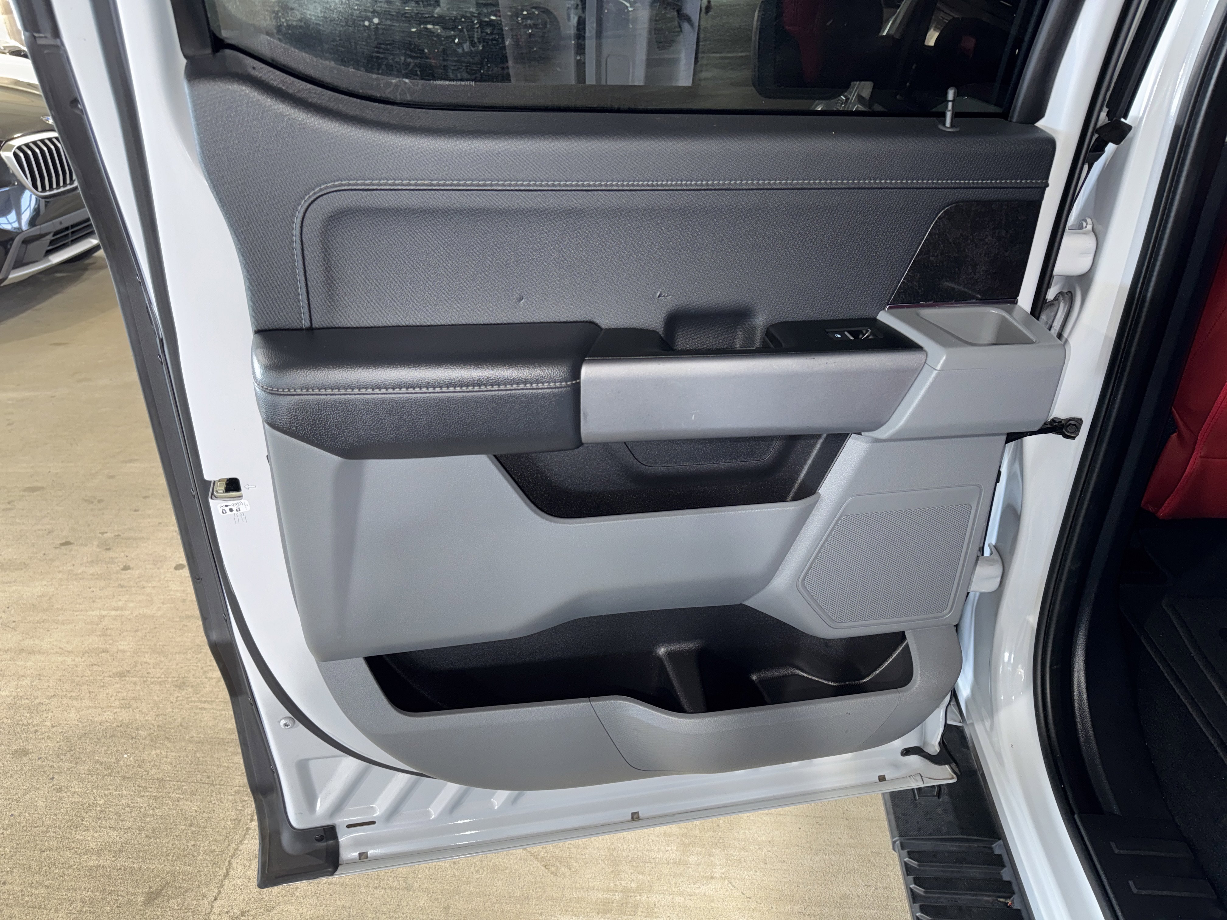 Used 2022 Ford F150 XLT w/ Equipment Group 301A Mid image 16