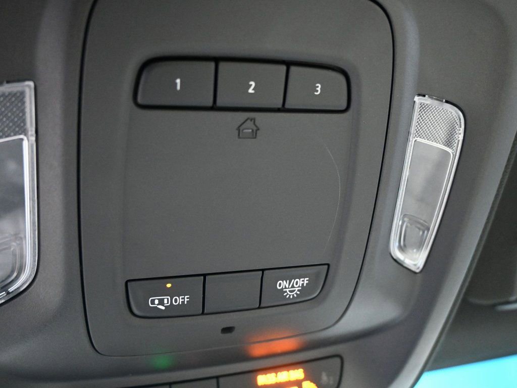 Used 2025 Cadillac CT4 Premium Luxury image 16