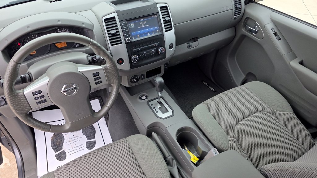 Used 2021 Nissan Frontier SV AWD/4WD image 24