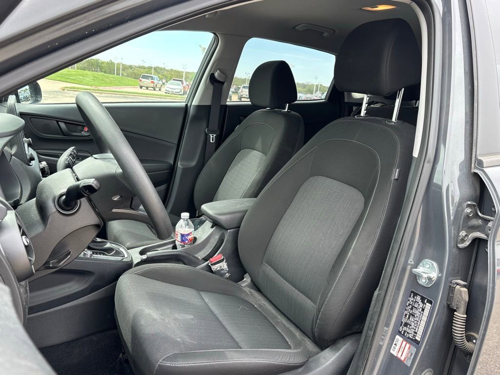 Used 2023 Hyundai Kona SEL image 7