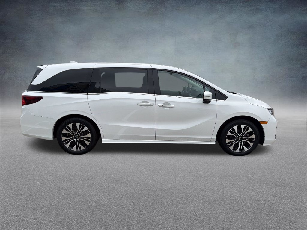 Certified 2026 Honda Odyssey Elite image 7