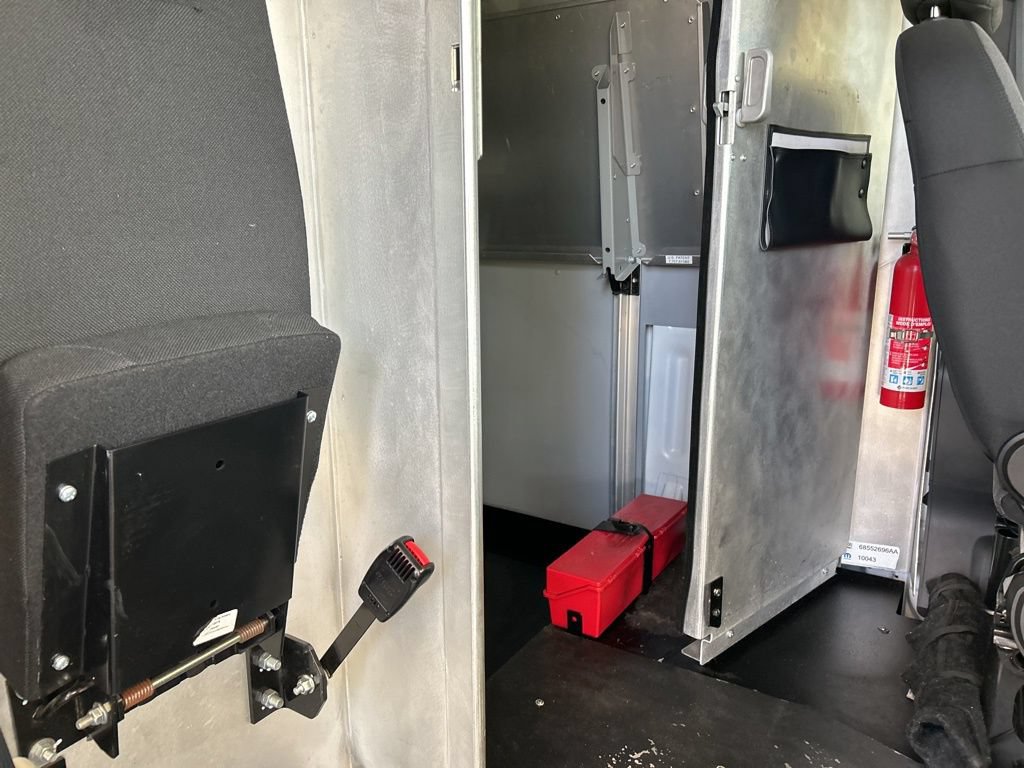 Used 2024 RAM ProMaster 3500 w/ Delivery Van Package FWD image 27