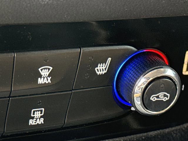 Used 2018 Buick Enclave Essence FWD image 46