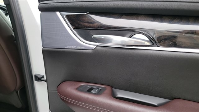 Used 2024 Cadillac XT6 Premium Luxury w/ Technology Package AWD/4WD image 52
