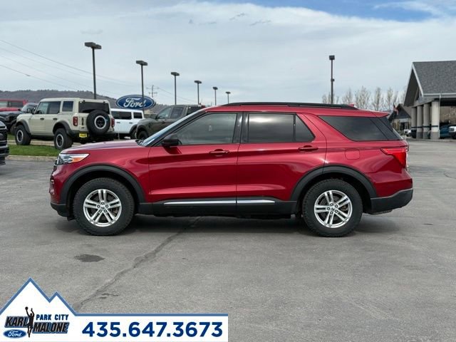 Used 2020 Ford Explorer XLT w/ Equipment Group 202A image 2